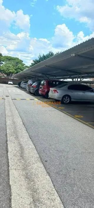 Imóvel para venda possui 47 metros quadrados com 2 quartos