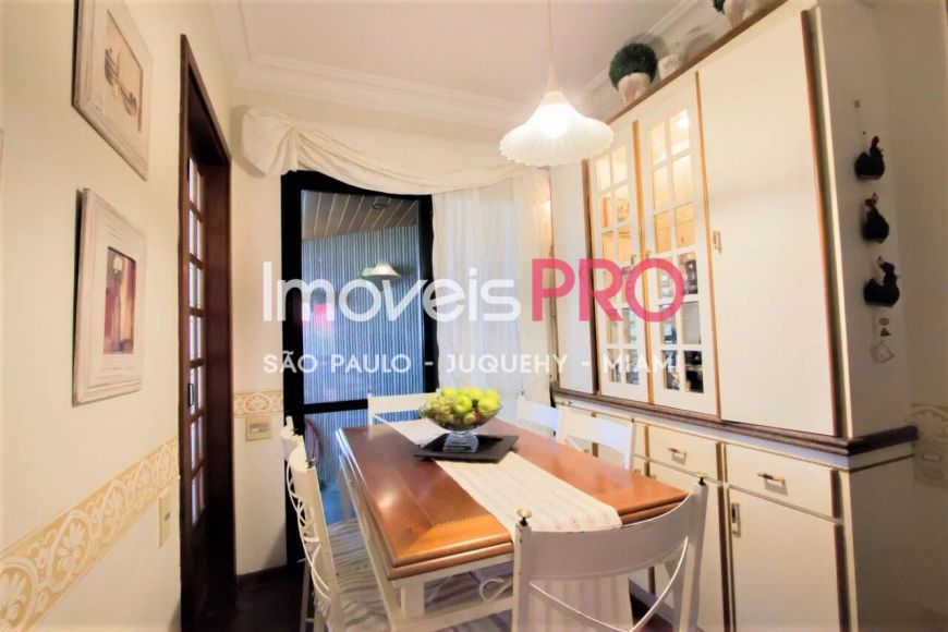 Apartamento 147m² 3 dormitórios, 1 suíte e 2 vagas. Valor Imperdível!!