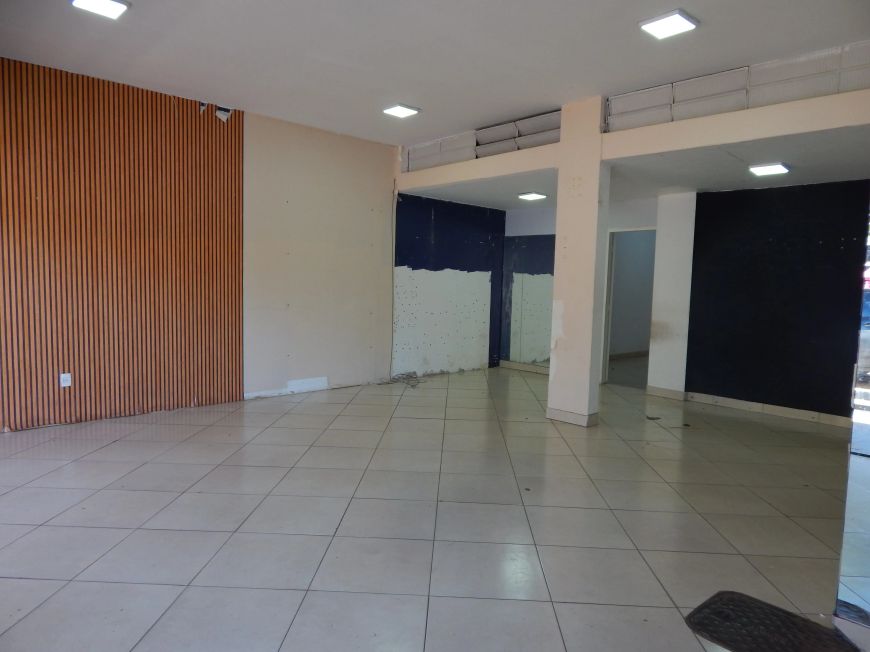 Loja- 70m² - Taguatinga Norte