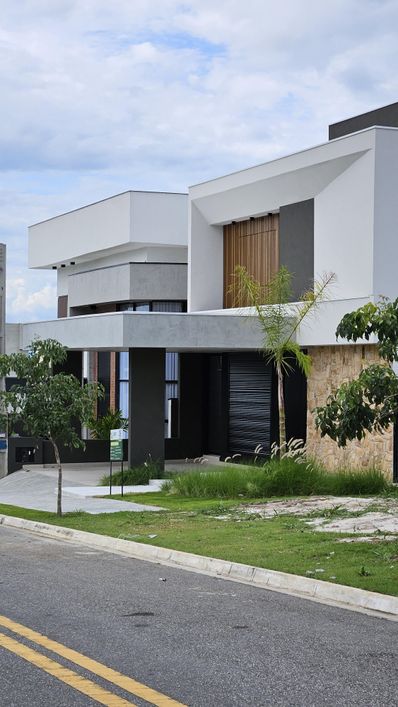 OPORTUNIDADE - CASA A VENDA - BAIRRO LOTEAMENTO FLORESTA