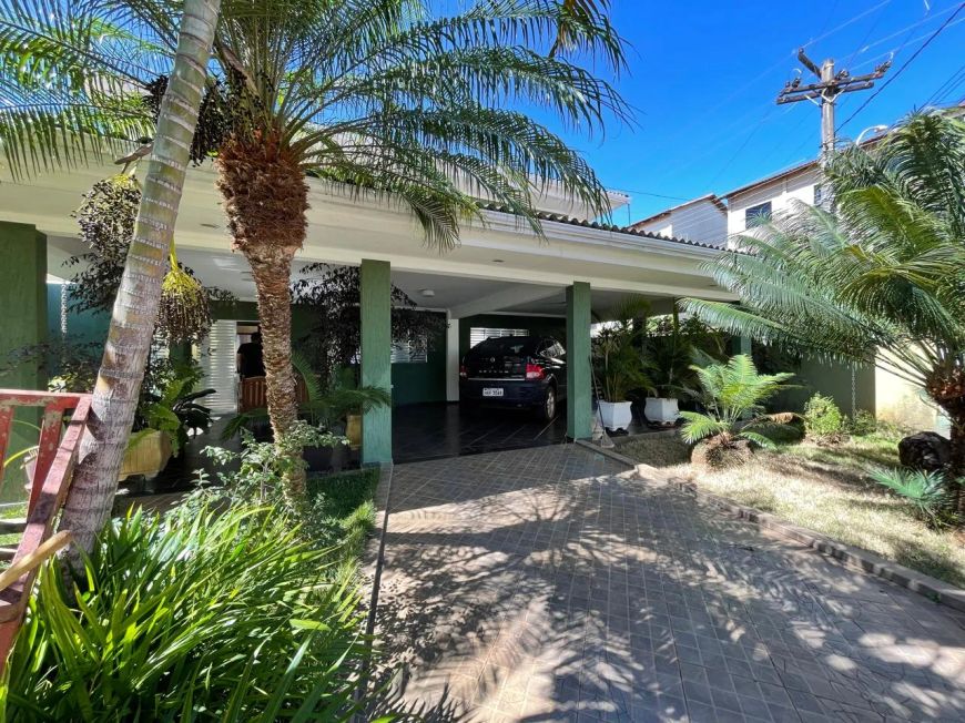 Os melhores imoveis no Residencial Santos Dumont - 7Qts sendo 5 suites