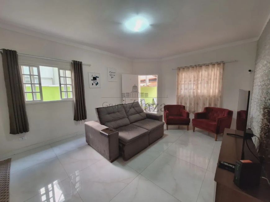 Casa em condomínio no Urbanova com 3 dormitórios ( 1 2 ) 9 9 6 3 6 - 8 4 1 1