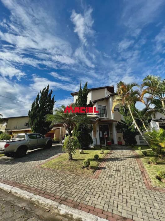 Casa Condomínio em São José dos Campos