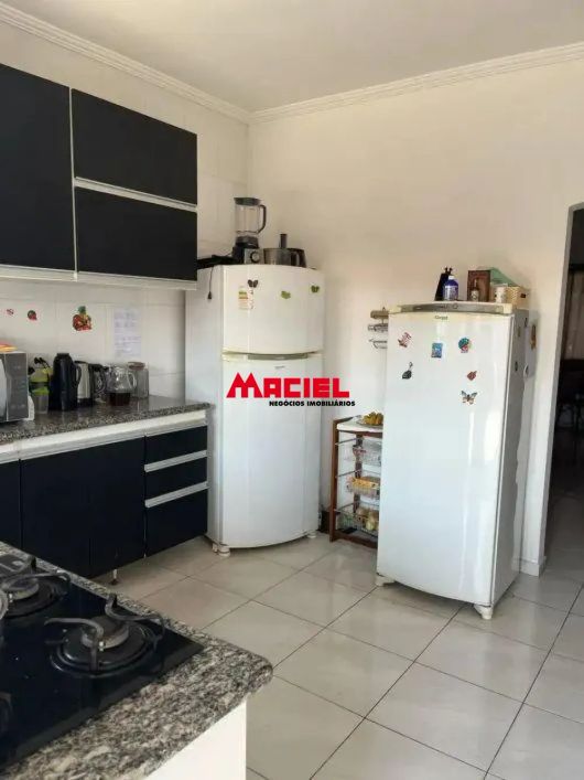 Casa 3 dorm. - Galo Branco - Casa terreno inteiro