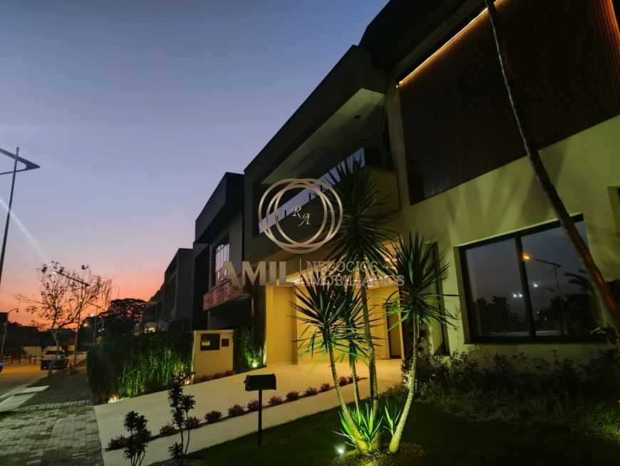 DP Vende Casa Sobrado / Condominio Jardim do Golf I / 05 quartos sendo 5 suites / 482m² construção