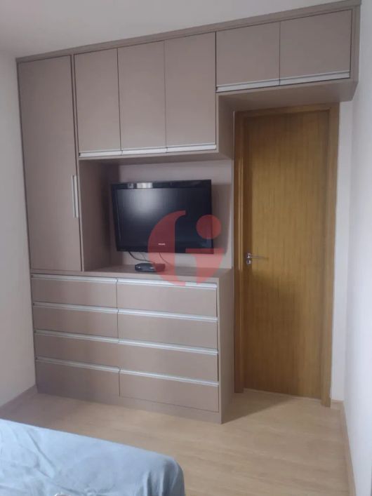 Apartamento para venda com 3 quartos e 2 vagas de garagem com 73m² - Jardim Uirá