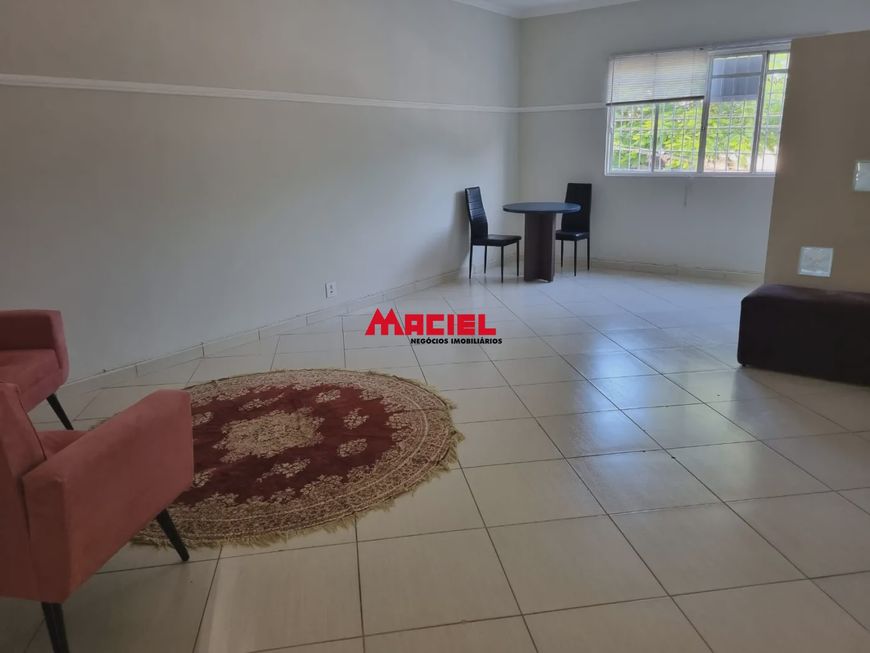 Excelente sala comercial, piso superior no Bosque dos Eucaliptos