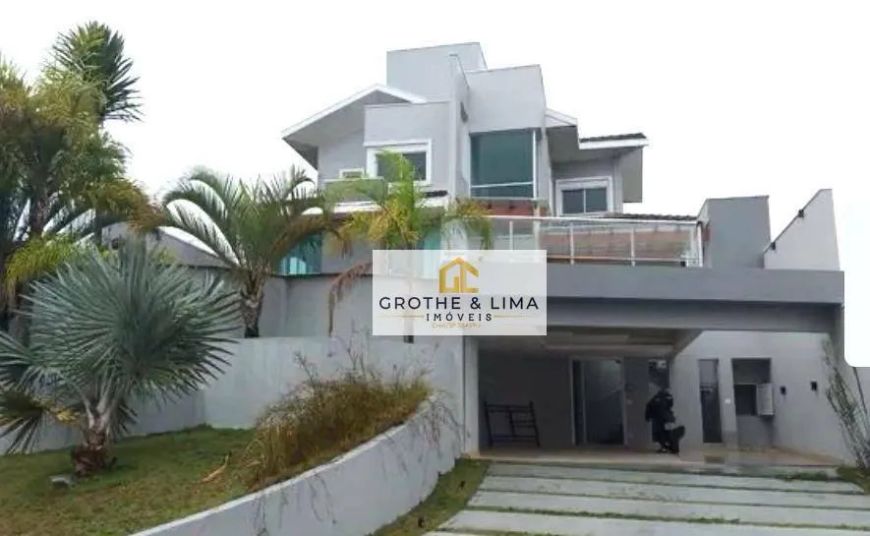 Casa Sobrado - Condomínio Jaguary - Urbanova - 4 Suítes - 440m²