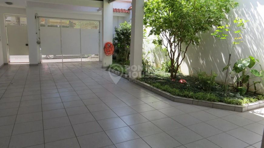 Casa Térrea à Venda Planalto Paulista 10 x 40, 3 Suítes, 4 Vagas, Vaga e Isolada