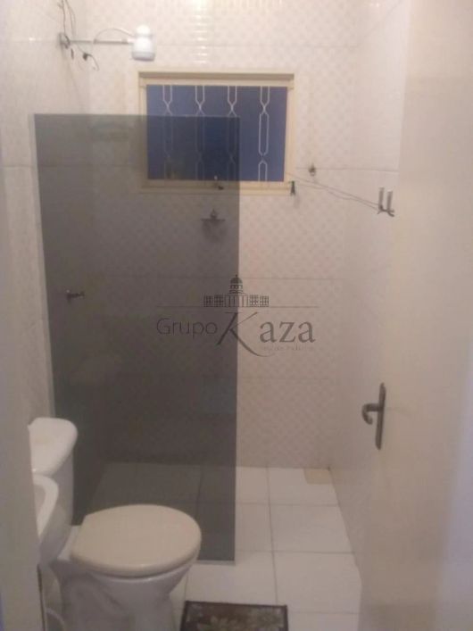 Casa Padrão em São José dos Campos