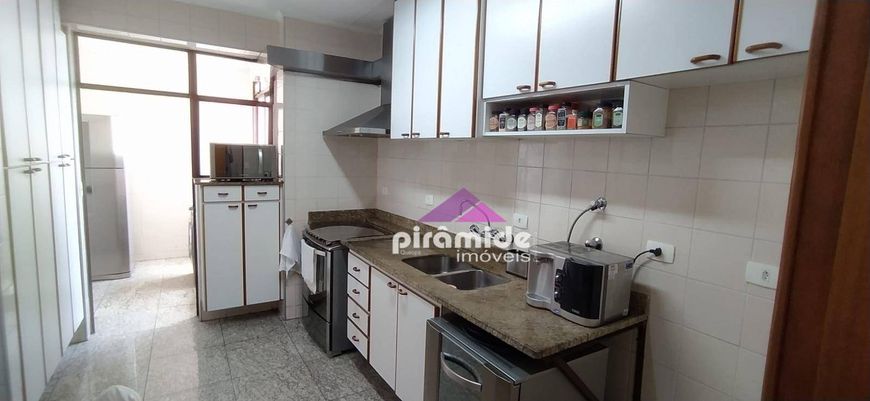 Apartamento com 3 dormitórios à venda, 135 m² por R$ 900.000,00 - Vila Ema - São José dos Campos/SP