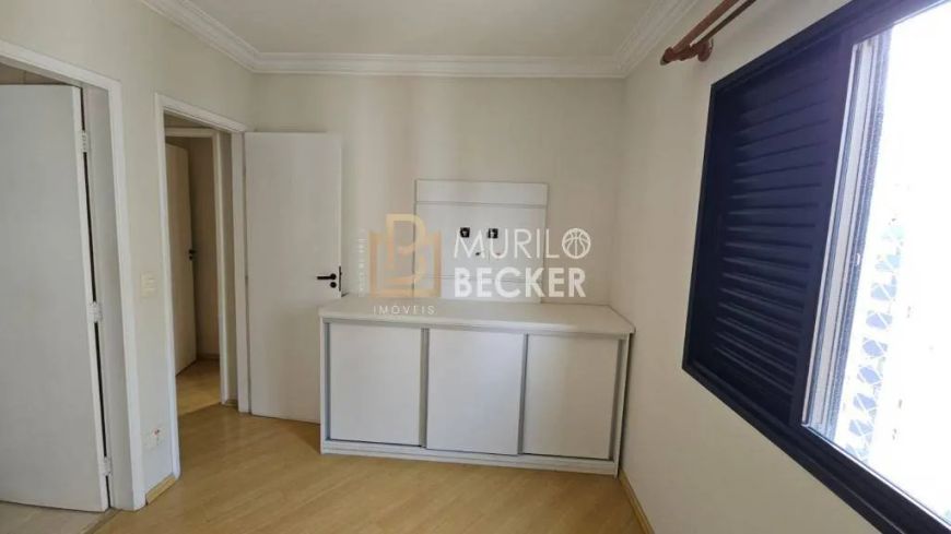 Apartamento para venda com 3 quartos no Bairro Jardim Aquarius