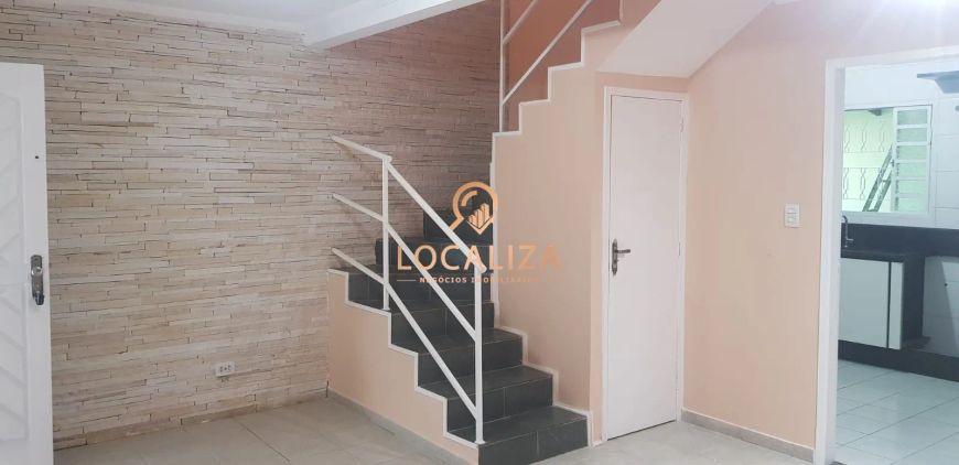 Casa Sobrado / Bosque dos Ipês / 02 Dormitórios / 100m² / São José dos Campos