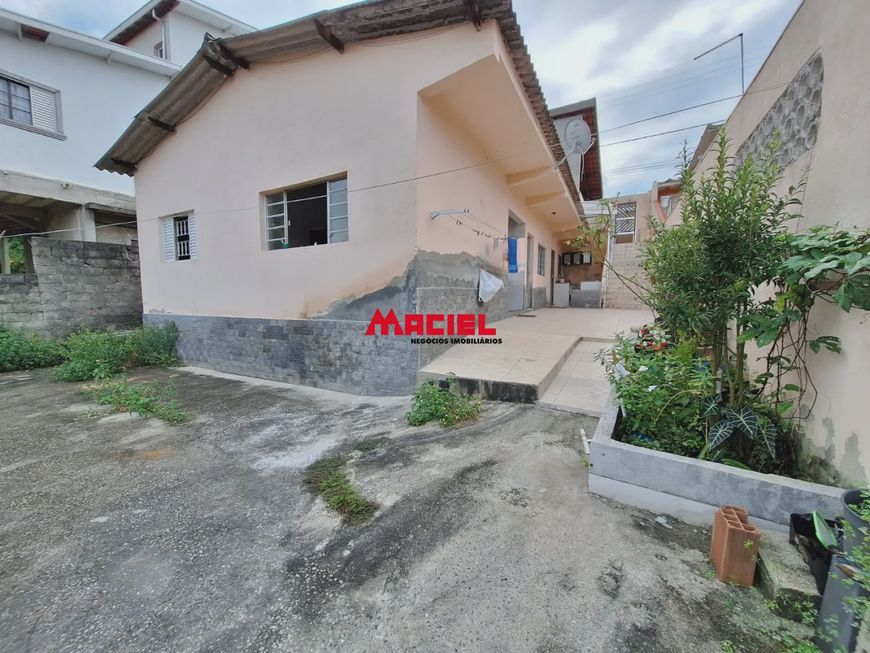 Casa Padrão em São José dos Campos