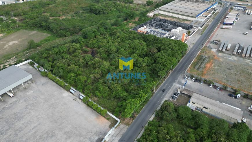 Vendo Terreno | Área em Muribeca, com 10.000m². Com acesso pavimentado.