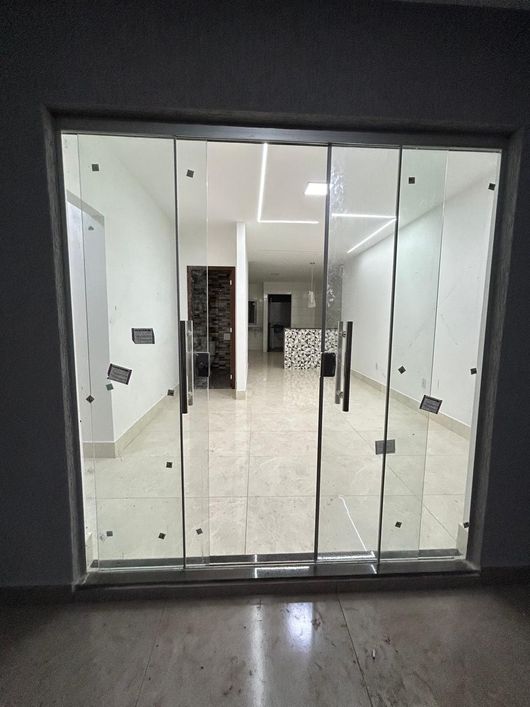 Venda | Casa com 3 quartos e um suíte - aceita financiamento | Samambaia Sul
