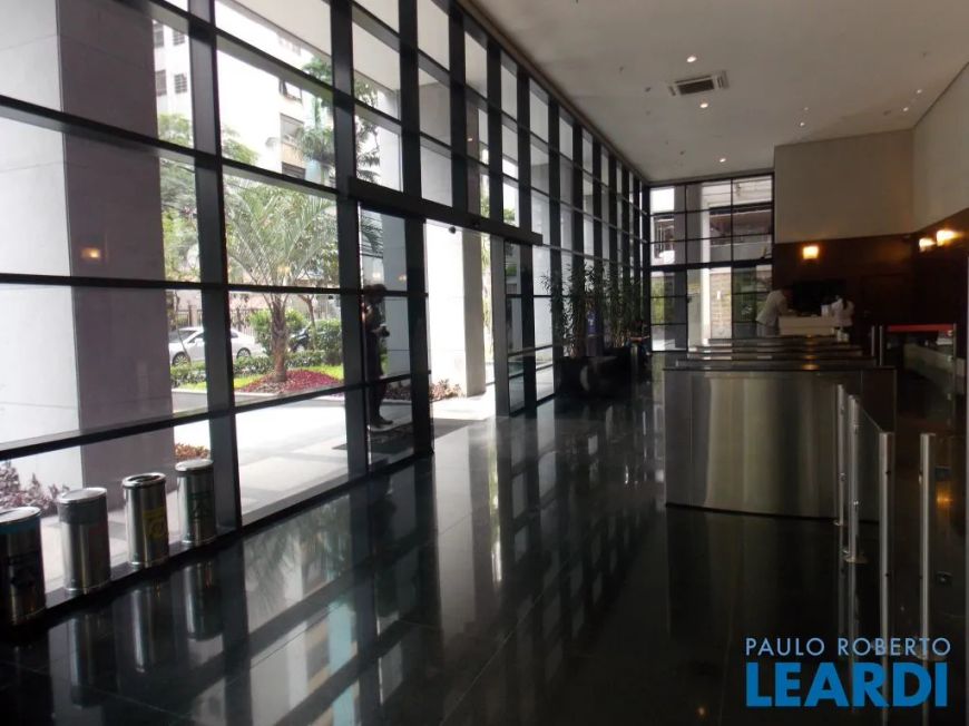 CONJ. COMERCIAL - JARDIM AMÉRICA - SP