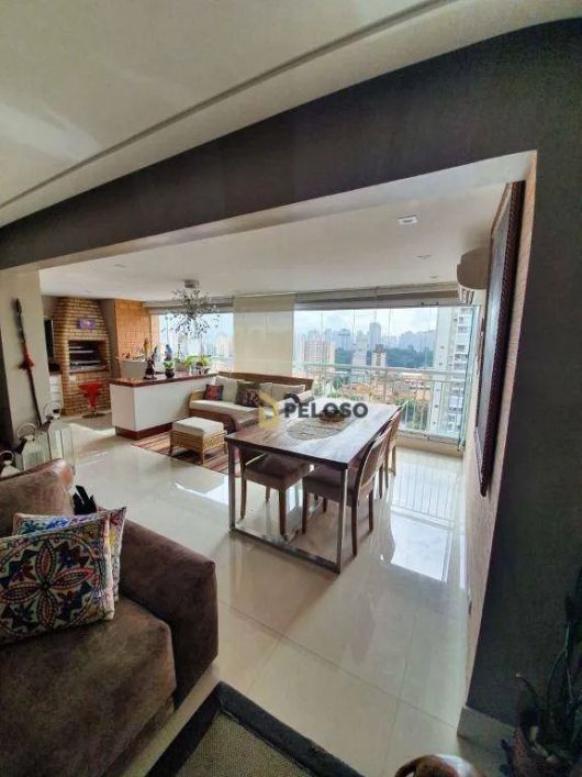 Apartamento à venda | 133m² | 3 suítes | 2 vagas + depósito | Santa Teresinha- São Paulo/SP