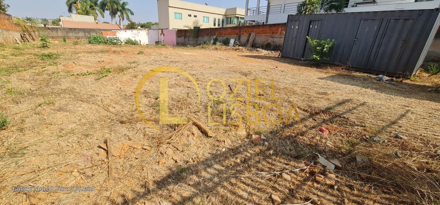 LOTE 820m² COM 20m FRENTE NASCENTE NÃO DIVIDE PLANO MURADO C/ PORTÃO CONDOMÍNIO RUA 06 VICENTE PIRES