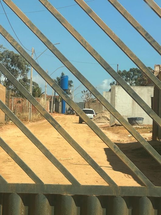 26 de Setembro Vendo lote com casa inacabada na rua 02