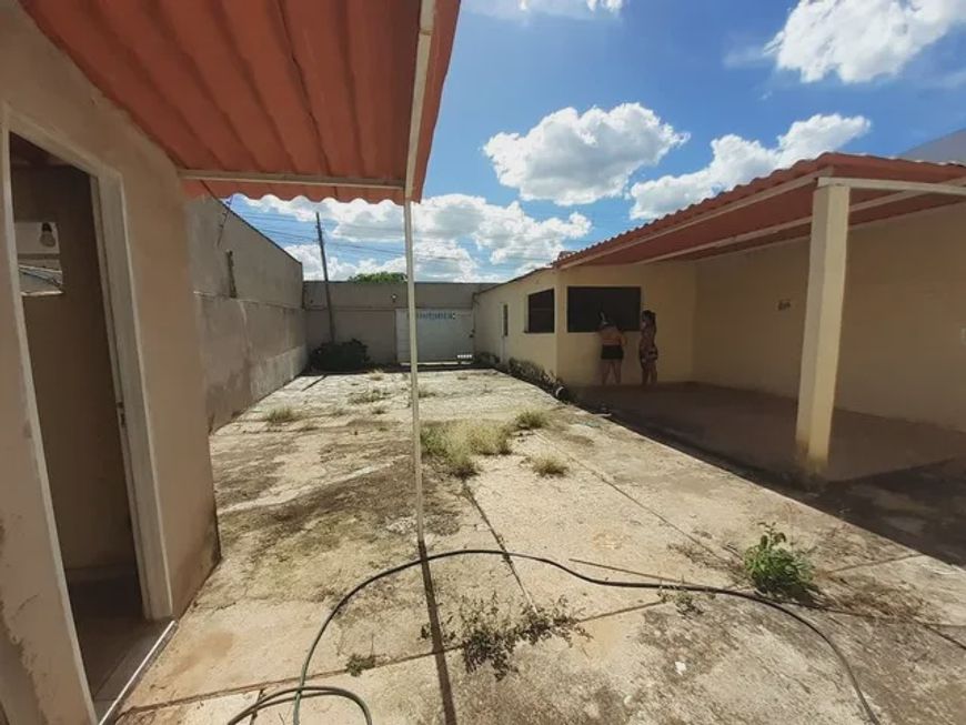 Loja na Comercial do Arapoanga - Próximo ao Mercado Baratão e Frutt Brasil