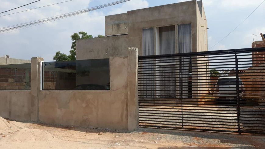 Sobrado para Venda em Brasília, Ponte Alta Norte (Gama), 3 dormitórios, 1 suíte, 2 banheiros, 5 vaga