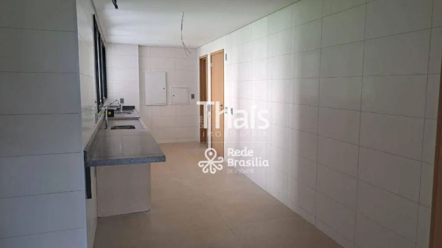 Avenida Parque Águas Claras Oasis Design | Apartamento com 3 suítes - elevador - 2 vagas - área de l