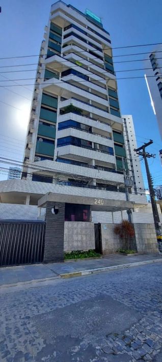 Vendo apartamento com 3 quartos em Piedade