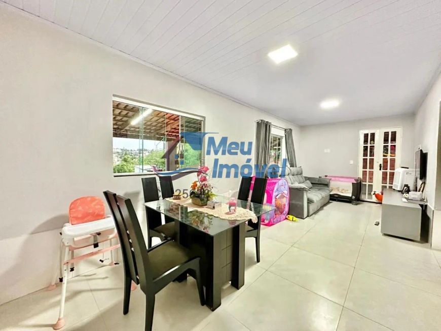 Conjunto 5 Arniqueiras 3 Quartos 1 Suíte 20 Vagas 120m² Closet Área de Serviço