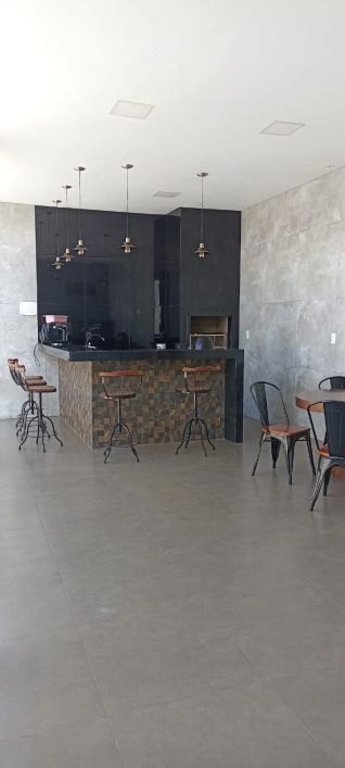 Excelente Casa no Buritis 4 na Quadra 19 / Ótima Localização