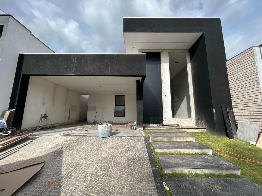 RESIDENCIAL VILLAGE PARK: CASA DE ALTO PADRÃO