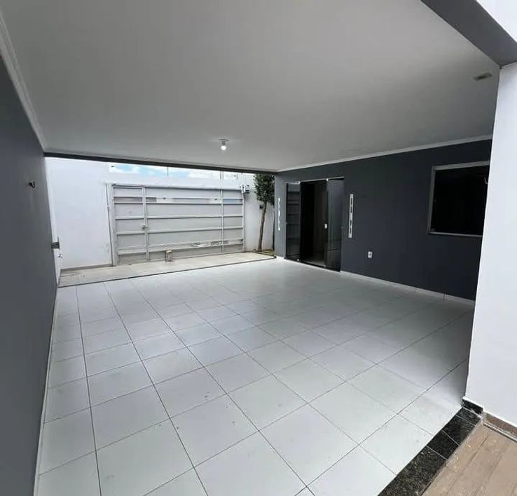 Imóvel para venda possui 160 metros quadrados com 2 quartos