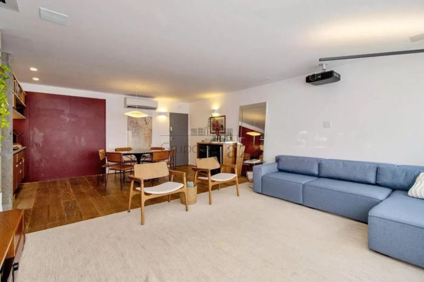 Apartamento - Itaim Bibi - 3 Dormitórios - 137m² - Reformado