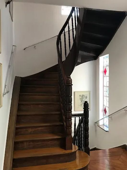 Casa comercial para venda ou locação em Higienópolis