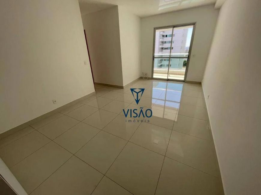 QI 29, Andar alto, 3 quartos, suite, armarios, Guara II