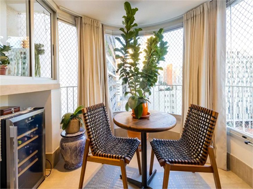 Apartamento com 3 quartos à venda em Pinheiros - SP