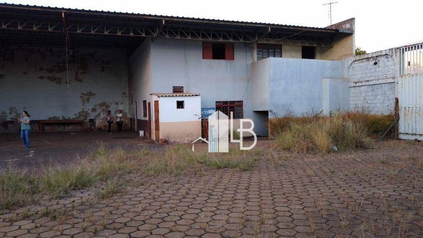 Área à venda, 1200 m² por R$ 3.500.000,00 - Aparecida - Uberlândia/MG