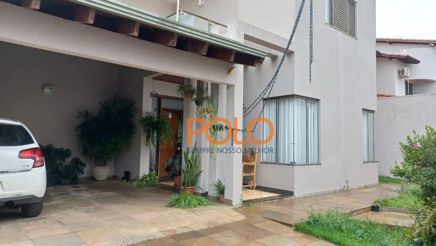 Casa à venda no Jardim Karaíba em Uberlândia/MG