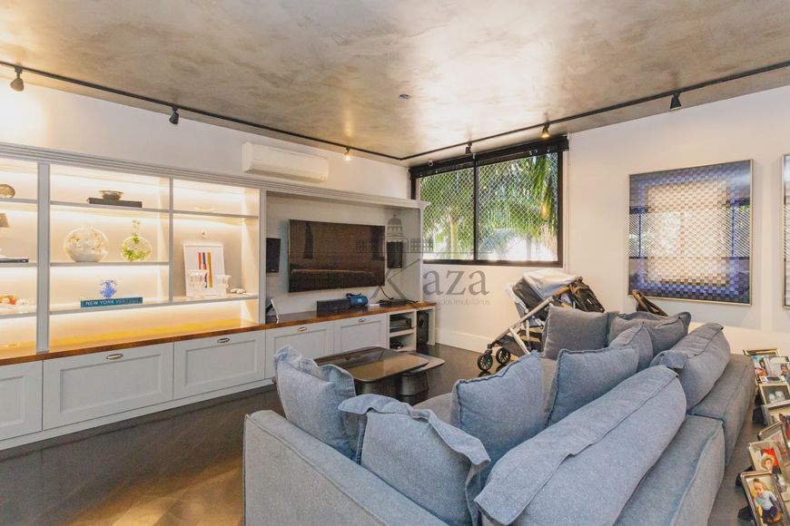 Apartamento para venda com 275 metros quadrados com 4 quartos em Indianópolis - São Paulo - SP