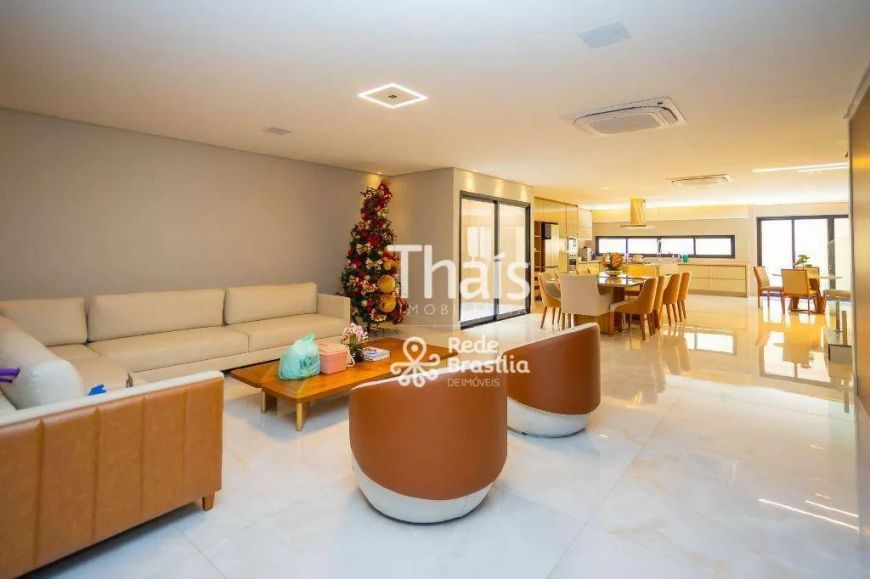 QE 17 - Casa com 4 quartos suítes à venda - Guará II