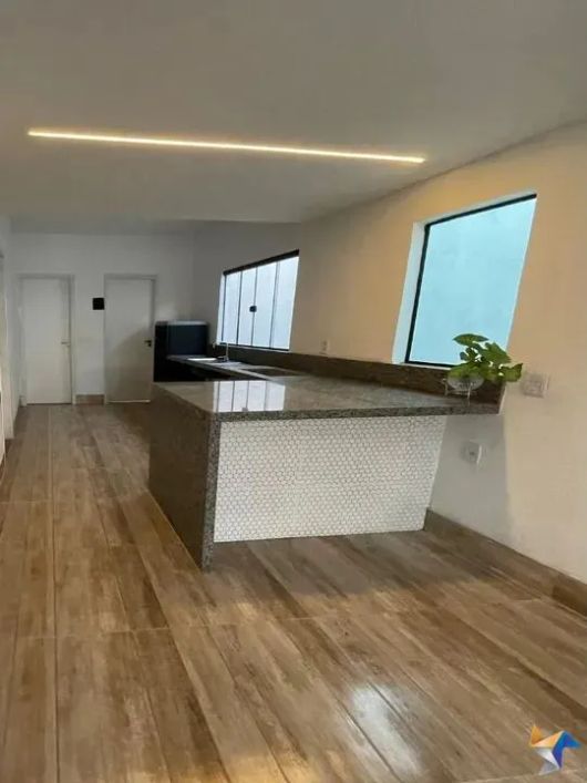 CASA NO AREAL- 3 QUARTOS- REFORMADA