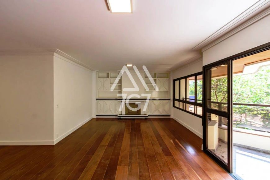 APARTAMENTO À VENDA NO ITAIM BIBI