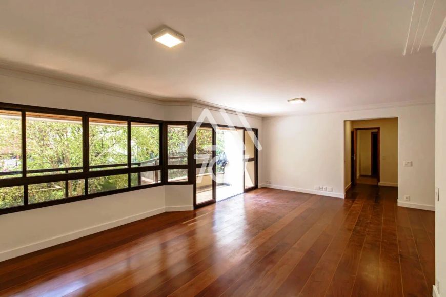 APARTAMENTO À VENDA NO ITAIM BIBI