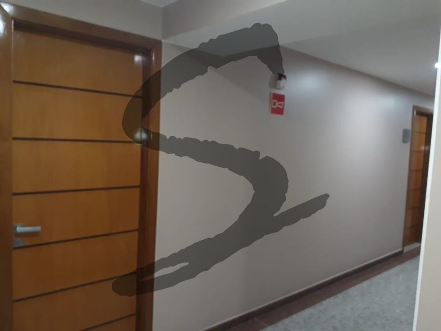 Sala comercial 38m², reformada, opção de 2 juntas, Edifício Barão de Mauá, SIG.