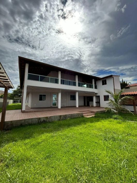 Arniqueiras Sobrado 6 quartos 6 suítes 574 m² Área gourmet Piscina Quintal