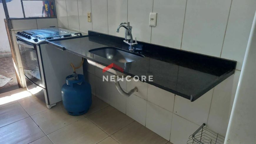 Casa de condomínio em Rua Brusque - Parque Xangri-Lá - Contagem/MG