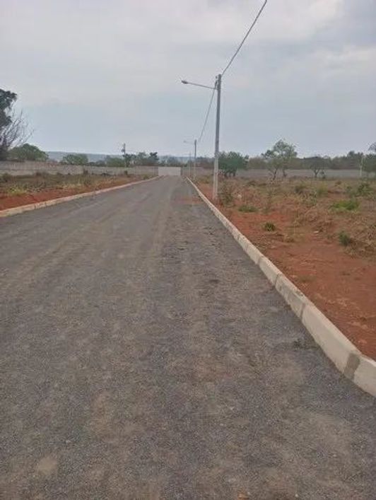 Lote de 200m² no Condomínio Fechado - Financiado - Atras do Posto Paraiso Arapoanga