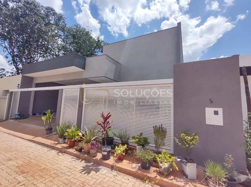 Casa 3 Quartos (Suíte c/ Closet) Cozinha Planejada + Despensa | Condomínio Harmonia II
