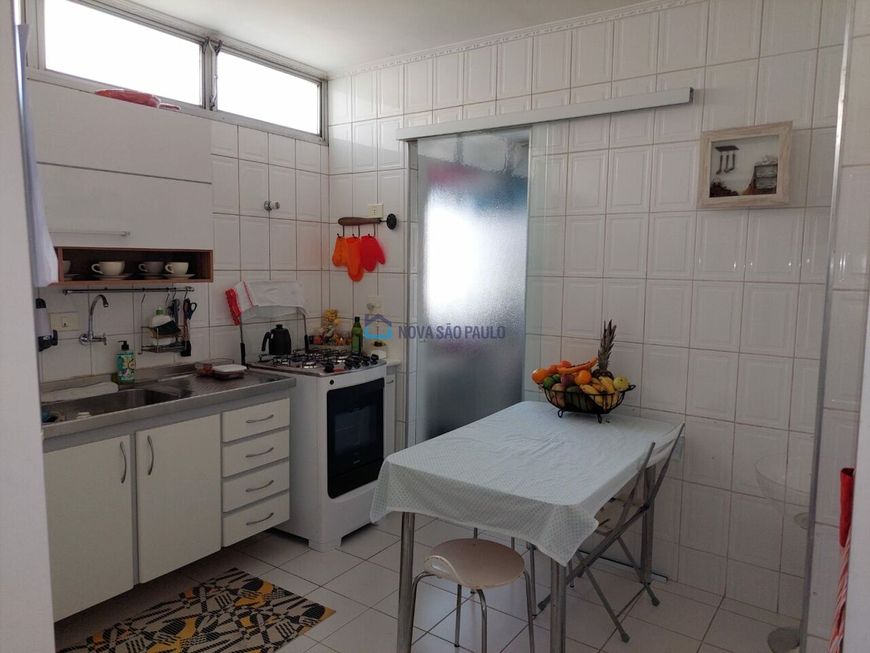 Apartamento com 3 quartos 1 suite i vaga a 750 metros do Parque da Aclimação
