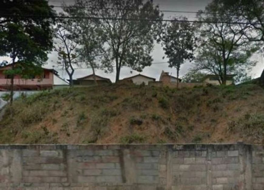 Lote em Rua Alfredo Avelino Diniz - Camilo Alves - Contagem/MG